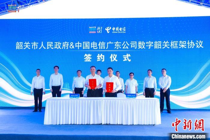 粤港澳大湾区首个大规模全液冷智能算力数据中心率先完工