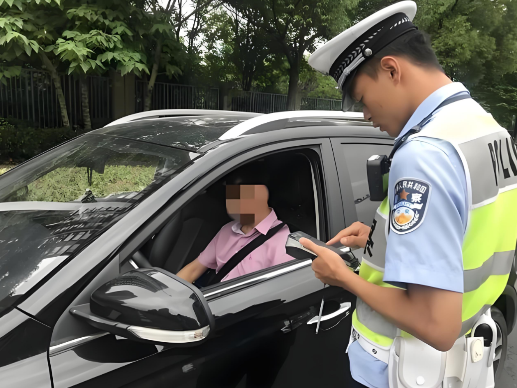 广州开始实施“高峰限行”政策！！(图2)